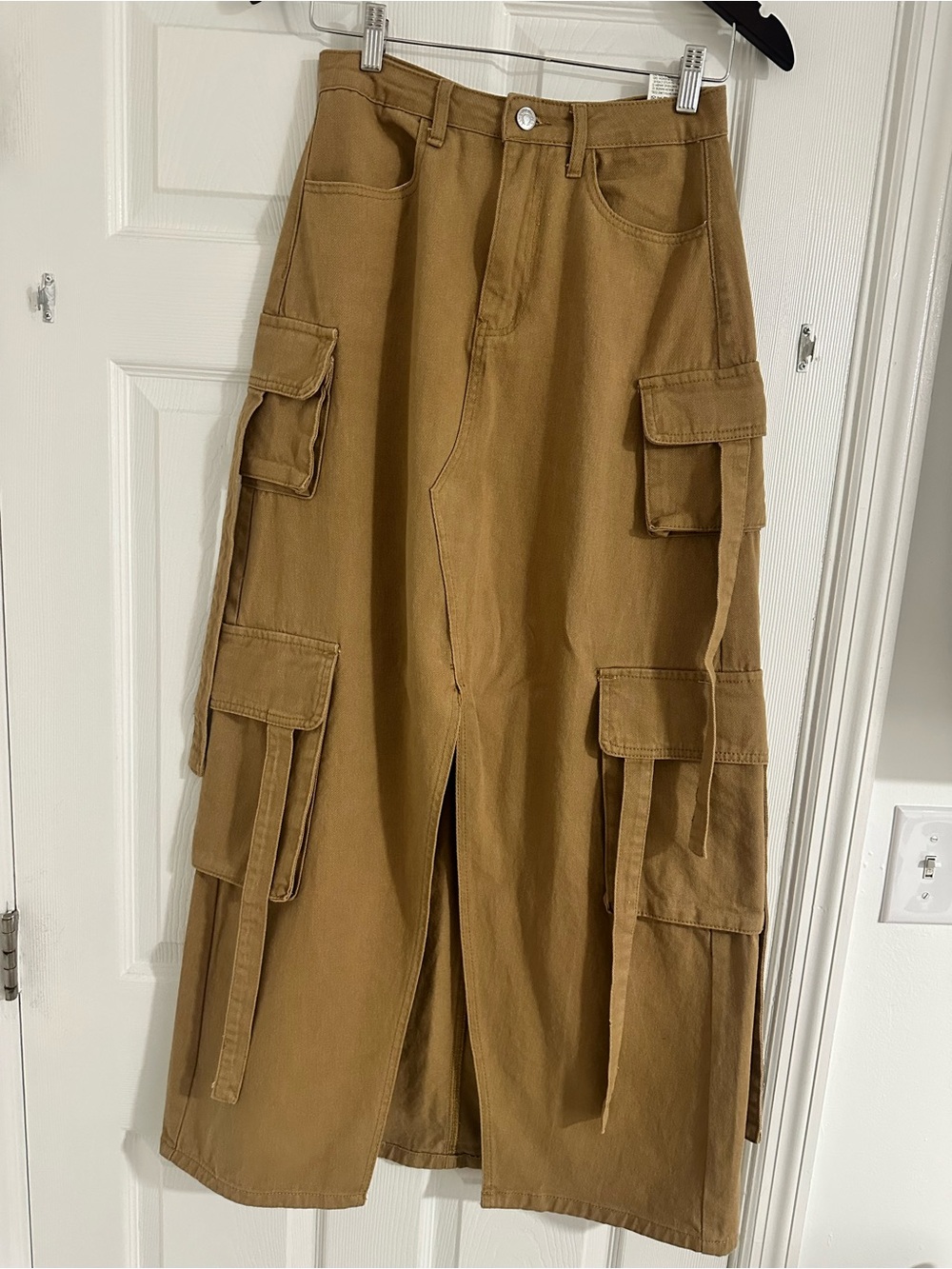 SHEIN Tan Cargo-Pocket Midi Skirt